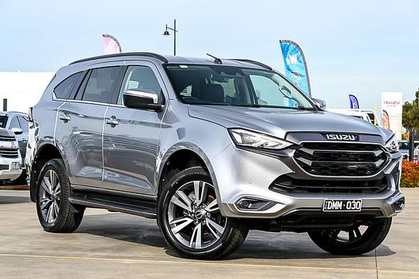 2023 Isuzu MU-X LS-T
