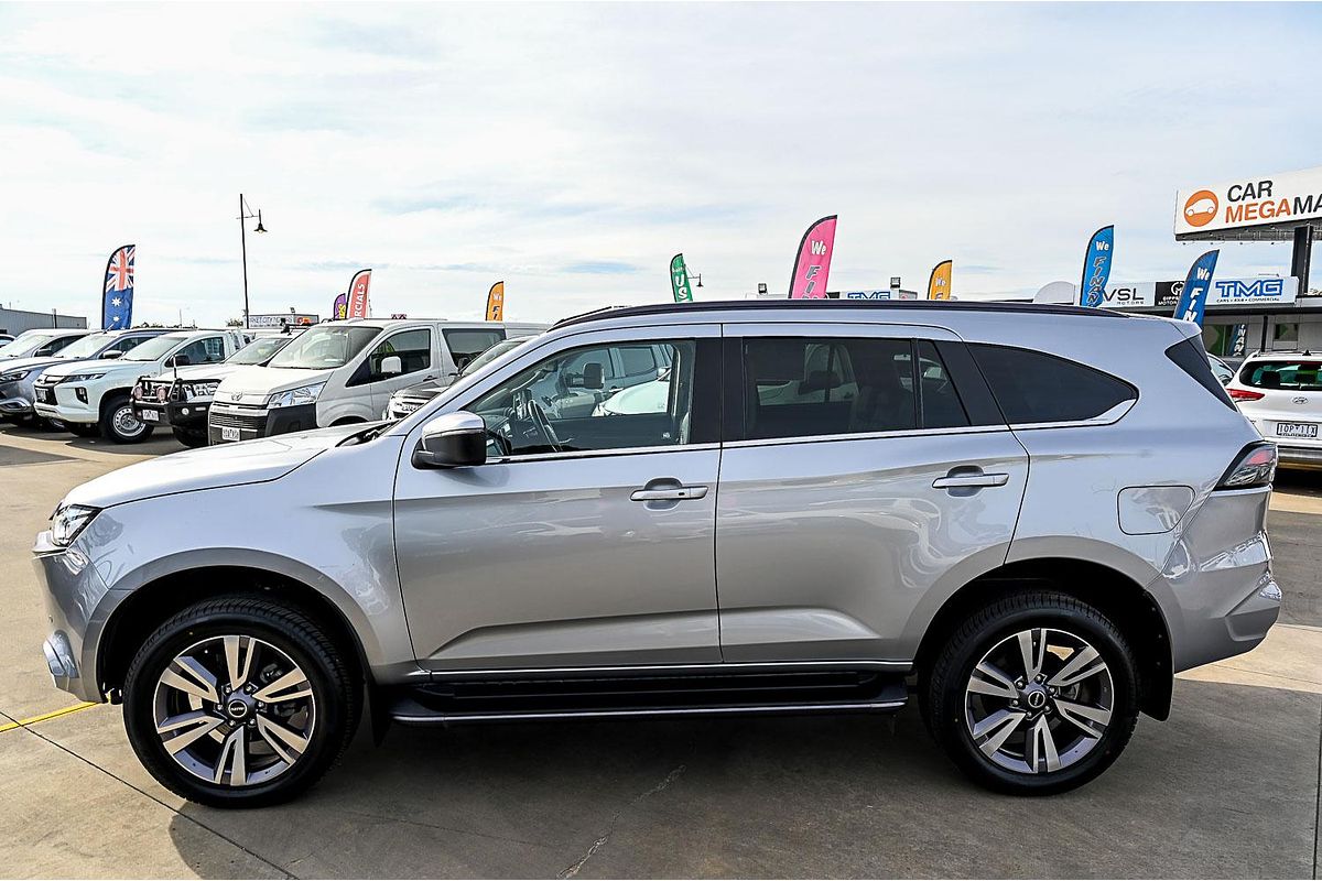 2023 Isuzu MU-X LS-T