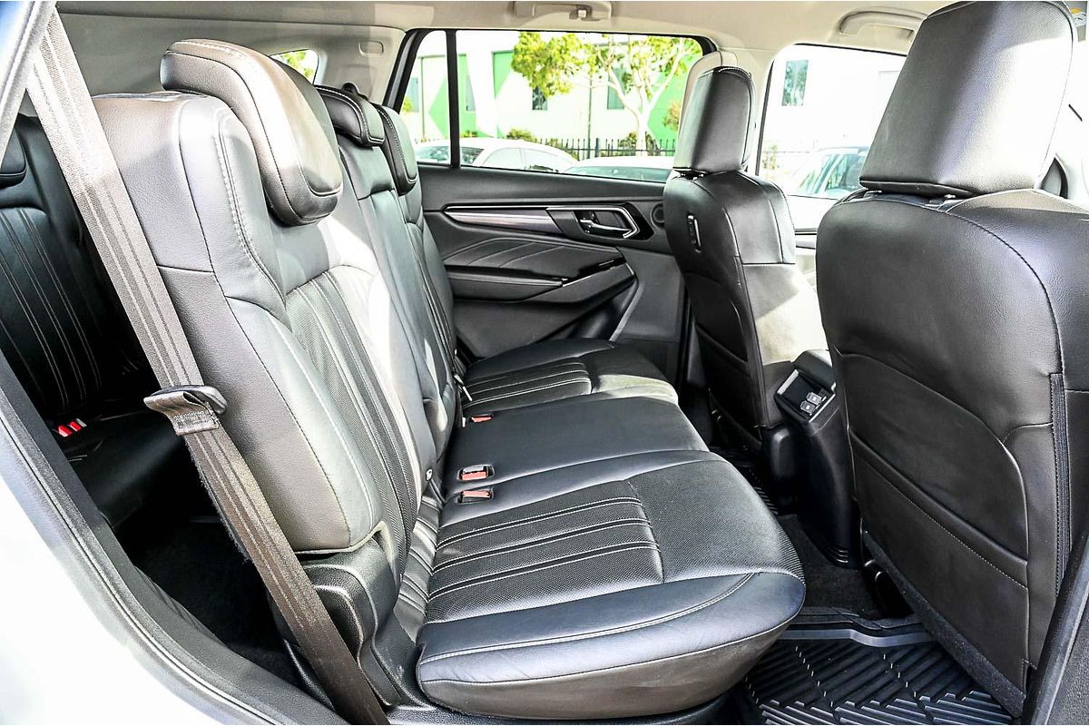 2023 Isuzu MU-X LS-T