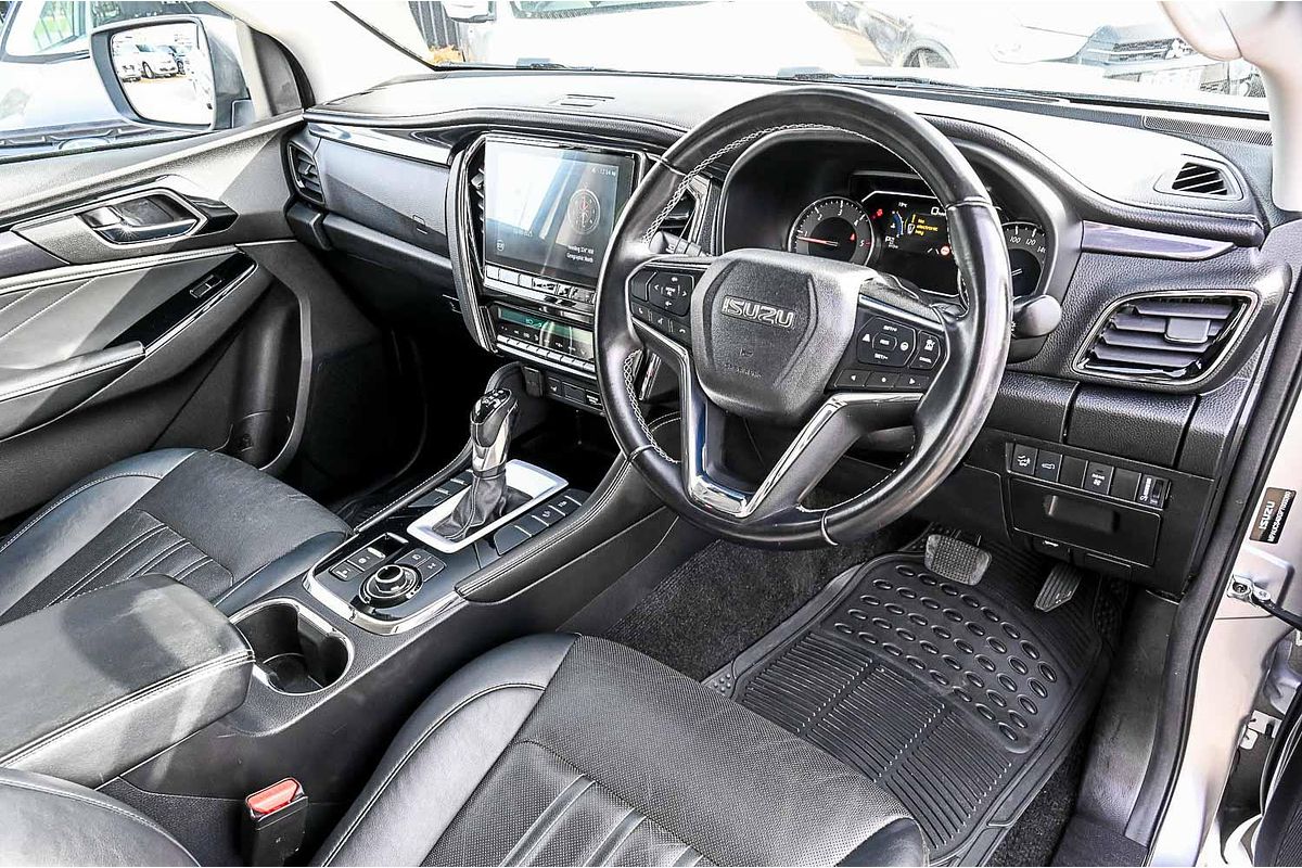 2023 Isuzu MU-X LS-T