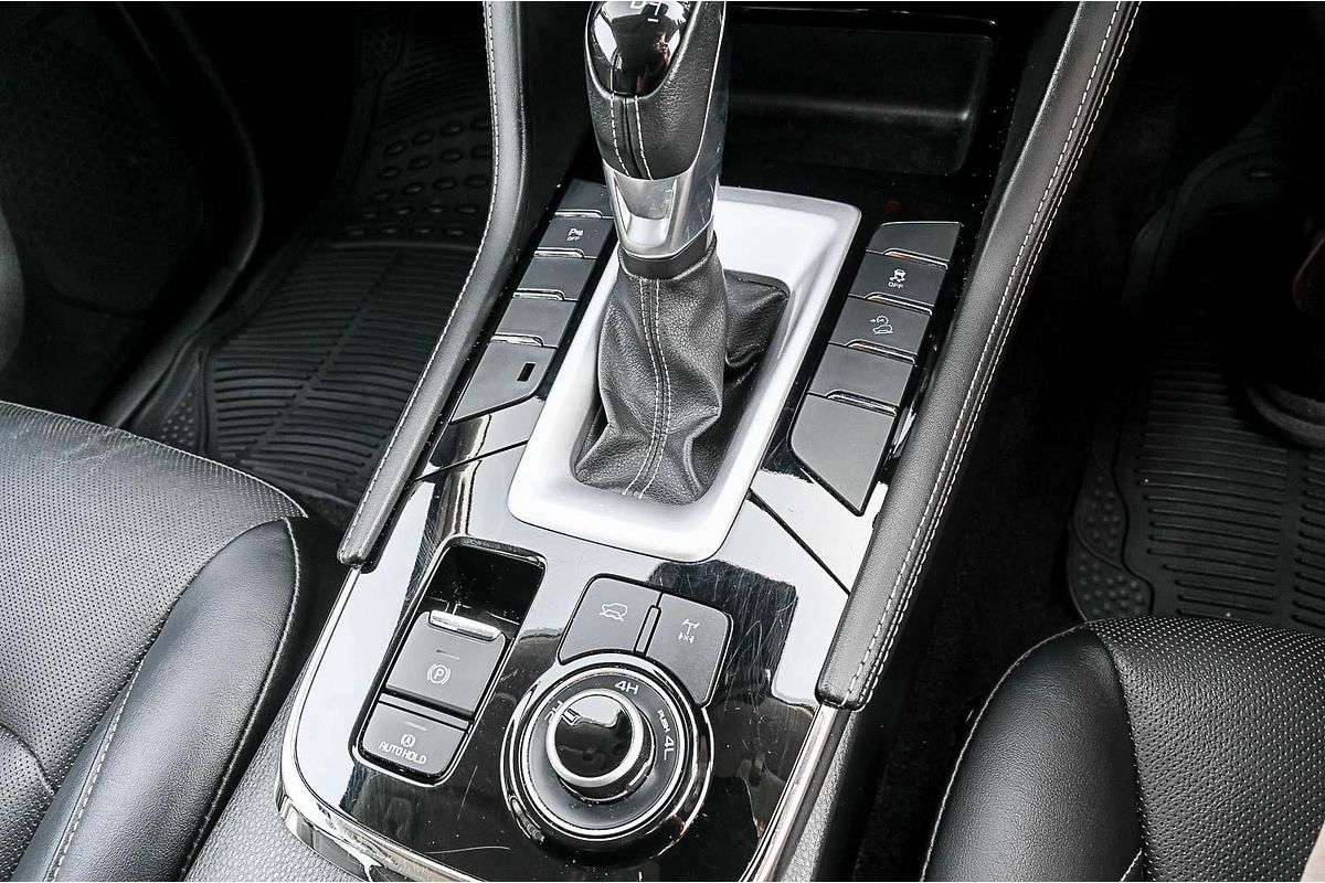 2023 Isuzu MU-X LS-T