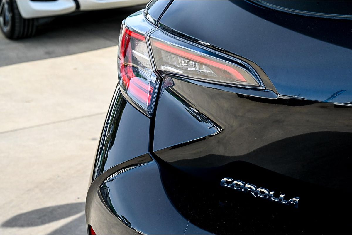 2020 Toyota Corolla Ascent Sport MZEA12R