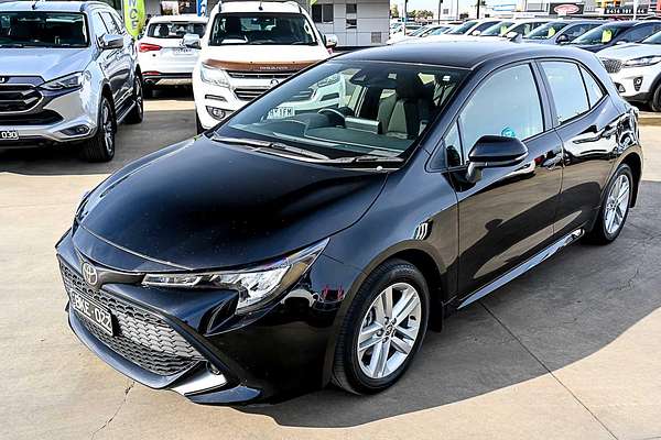 2020 Toyota Corolla Ascent Sport MZEA12R