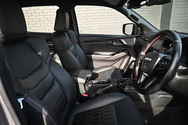 2024 Isuzu D-MAX X-TERRAIN 4X4