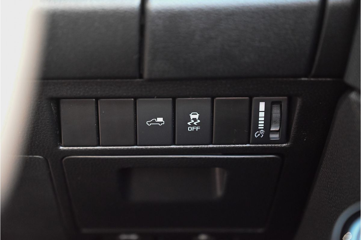 2024 Isuzu D-MAX X-TERRAIN 4X4