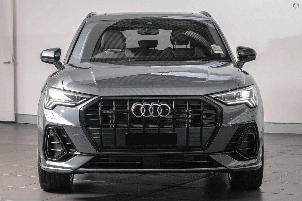 2025 Audi Q3 40 TFSI S line F3