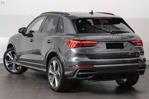 2025 Audi Q3 40 TFSI S line F3