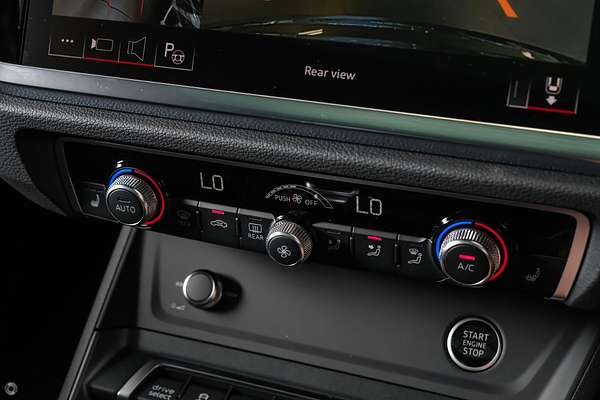 2025 Audi Q3 40 TFSI S line F3