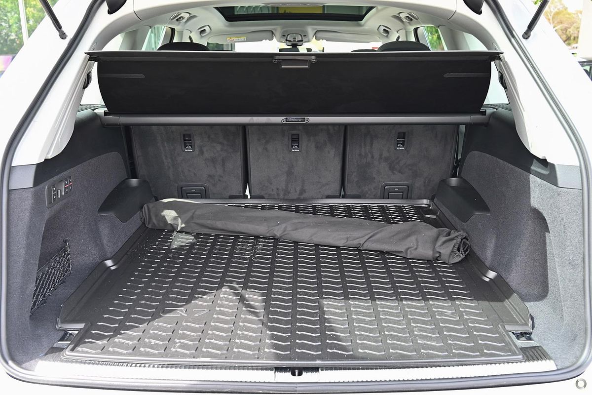 2025 Audi Q7 45 TDI 4M