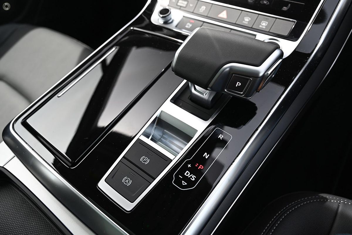 2025 Audi Q7 45 TDI 4M