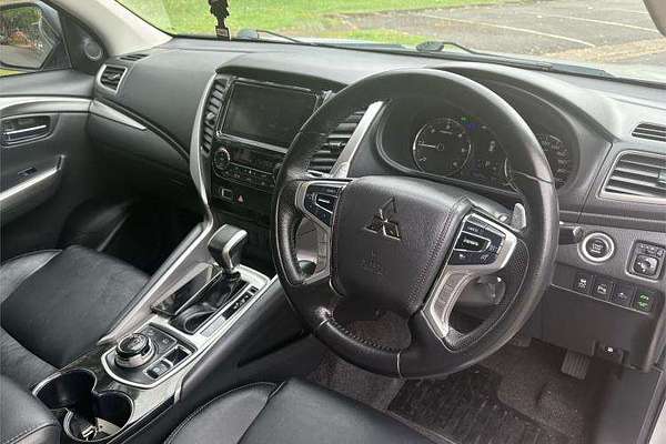 2018 Mitsubishi Pajero Sport GLS QE
