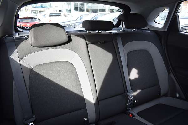 2019 Hyundai Kona Active OS.2