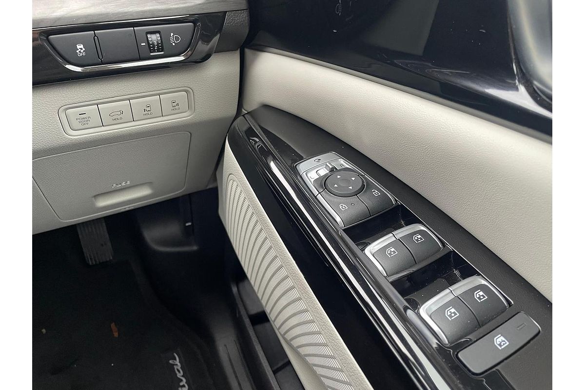 2023 Kia Carnival SLi KA4