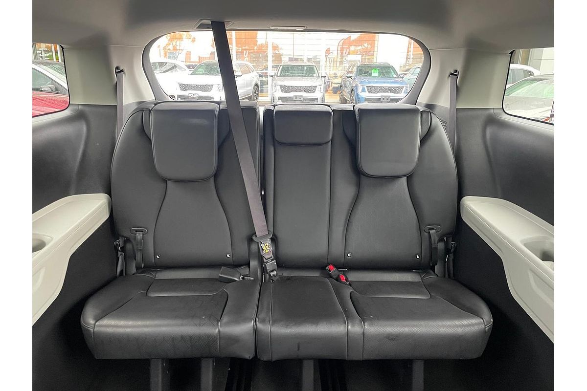 2023 Kia Carnival SLi KA4