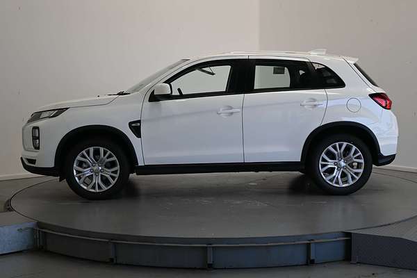 2024 Mitsubishi ASX ES XD