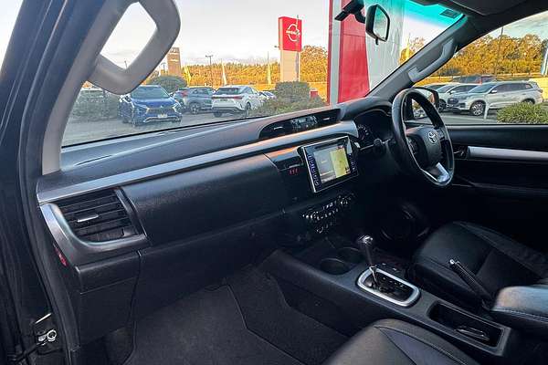 2017 Toyota Hilux SR5 GUN126R 4X4