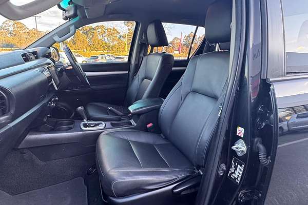 2017 Toyota Hilux SR5 GUN126R 4X4