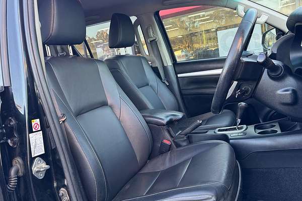 2017 Toyota Hilux SR5 GUN126R 4X4