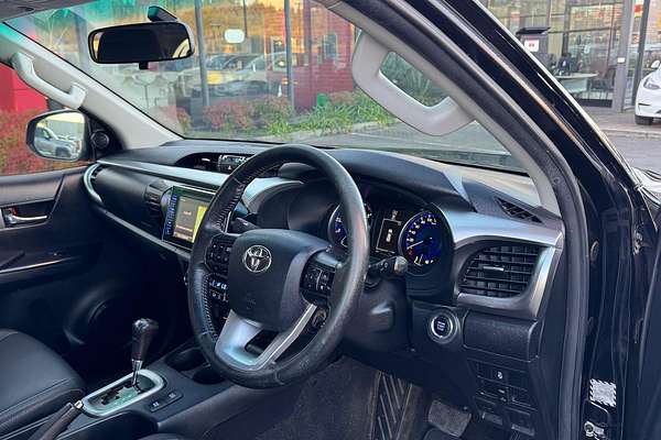 2017 Toyota Hilux SR5 GUN126R 4X4