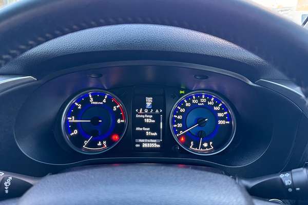 2017 Toyota Hilux SR5 GUN126R 4X4