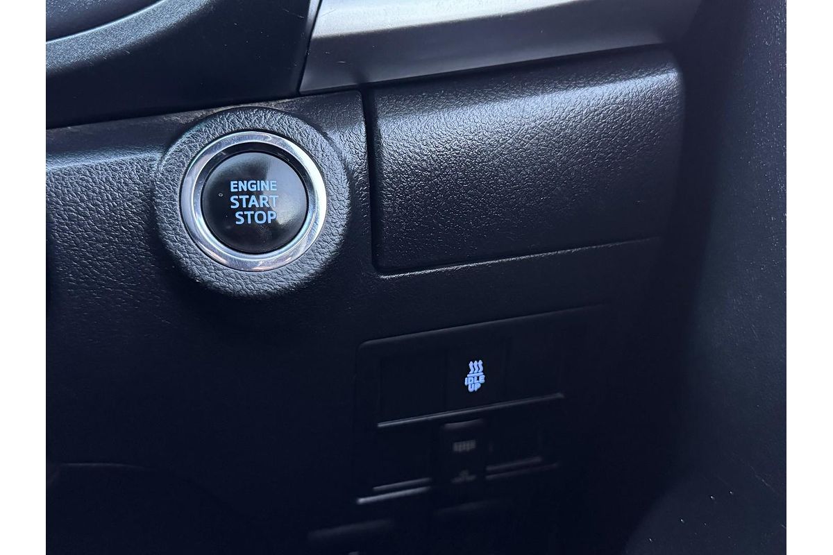 2017 Toyota Hilux SR5 GUN126R 4X4
