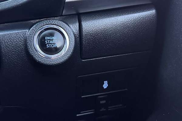 2017 Toyota Hilux SR5 GUN126R 4X4