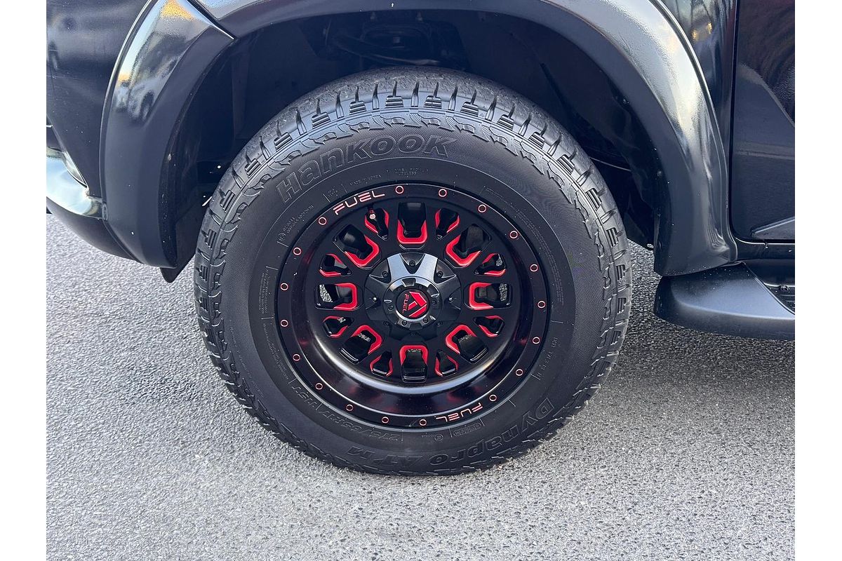 2017 Toyota Hilux SR5 GUN126R 4X4