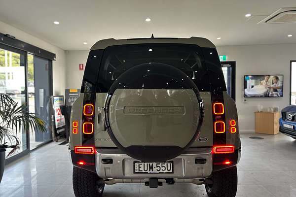 2022 Land Rover Defender 90 P300 S L663