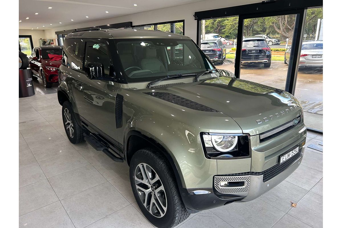 2022 Land Rover Defender 90 P300 S L663