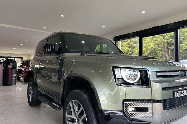 2022 Land Rover Defender 90 P300 S L663
