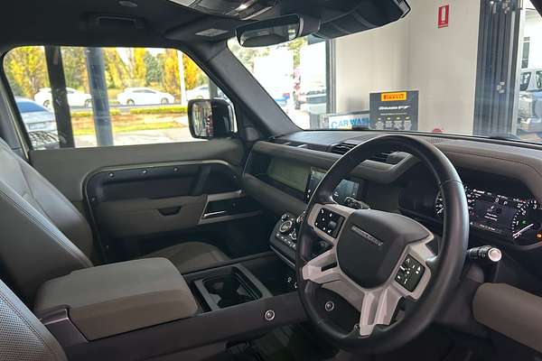 2022 Land Rover Defender 90 P300 S L663
