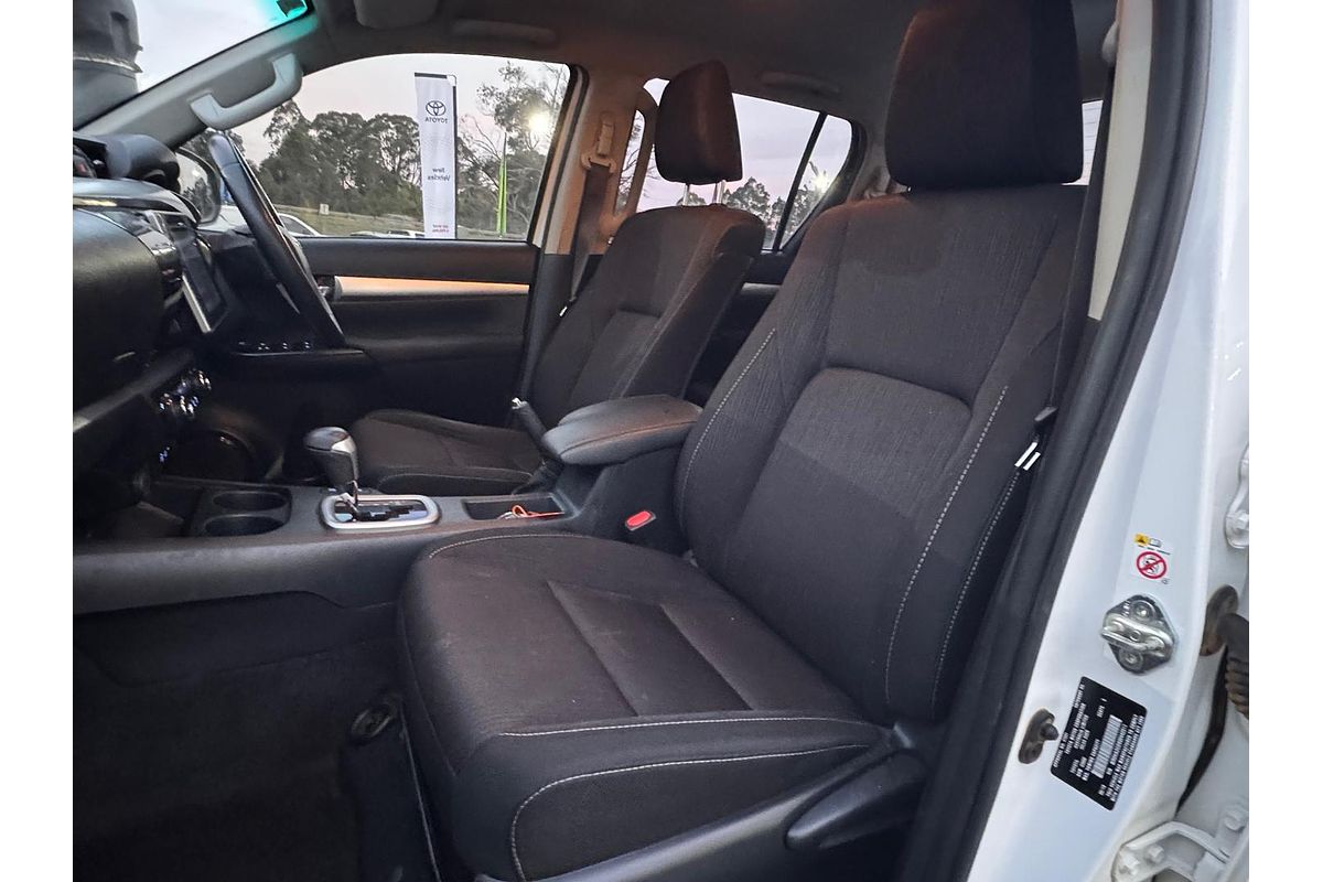 2019 Toyota Hilux SR5 GUN126R 4X4