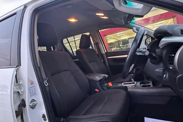 2019 Toyota Hilux SR5 GUN126R 4X4
