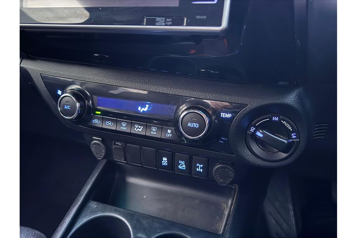 2019 Toyota Hilux SR5 GUN126R 4X4