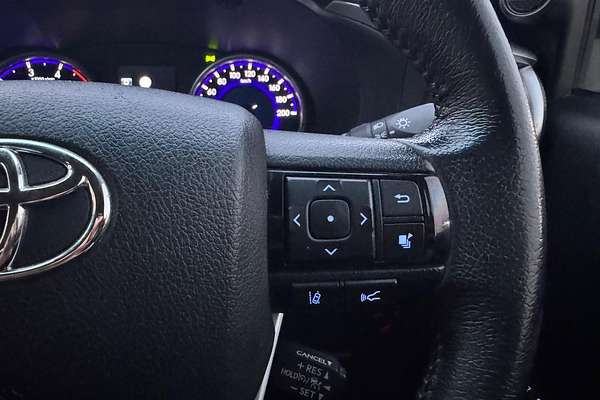 2019 Toyota Hilux SR5 GUN126R 4X4