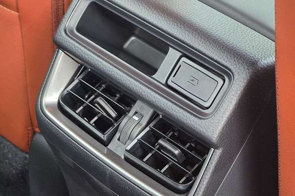 2025 Mazda BT-50 SP TF 4X4