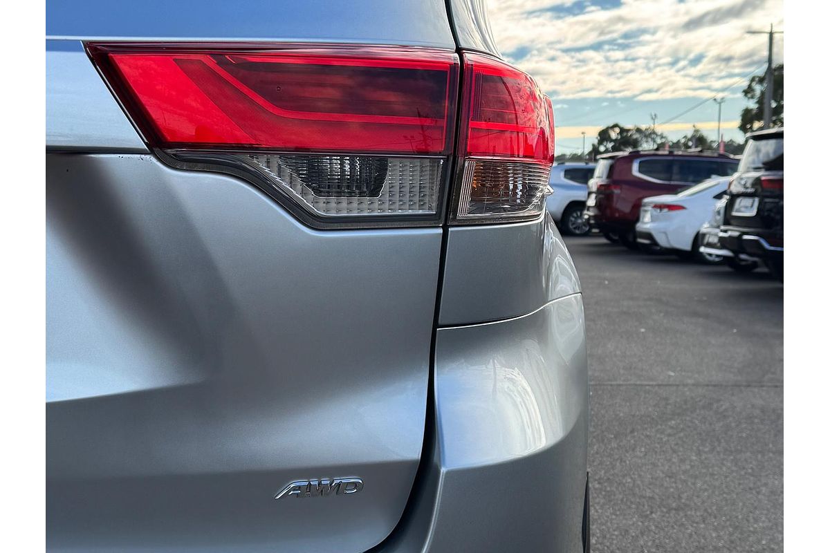 2017 Toyota Kluger GX GSU55R