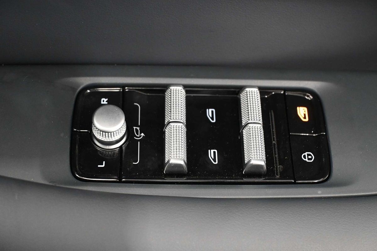 2025 Geely EX5