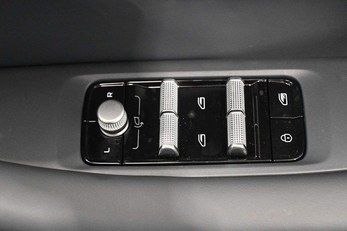 2025 Geely EX5