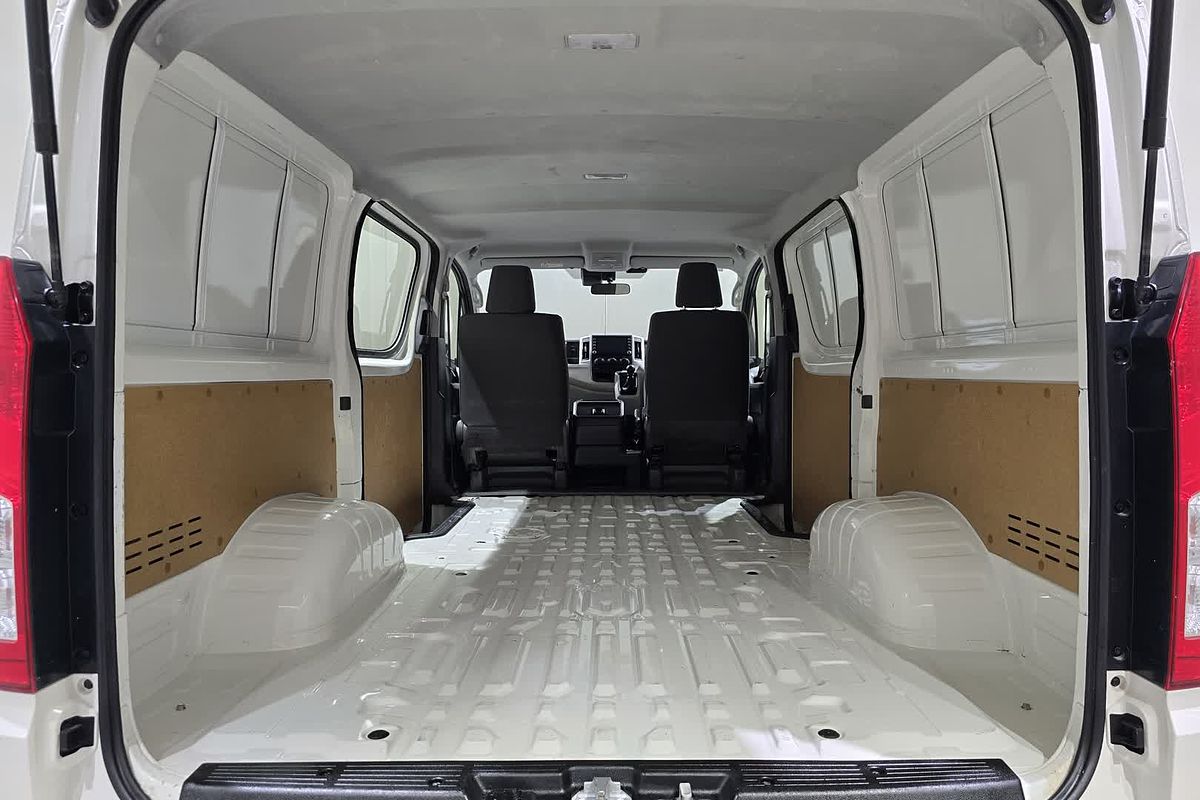 2022 Toyota Hiace Hiace Van LWB 2.8L T Diesel Manual GDH300R LWB