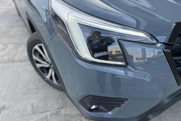 2024 Subaru Forester 2.5i Premium S5
