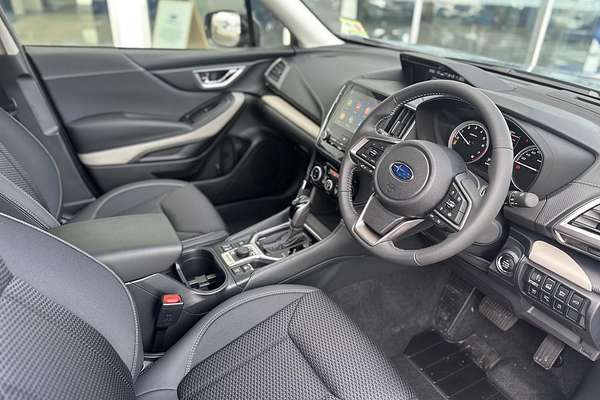 2024 Subaru Forester 2.5i Premium S5