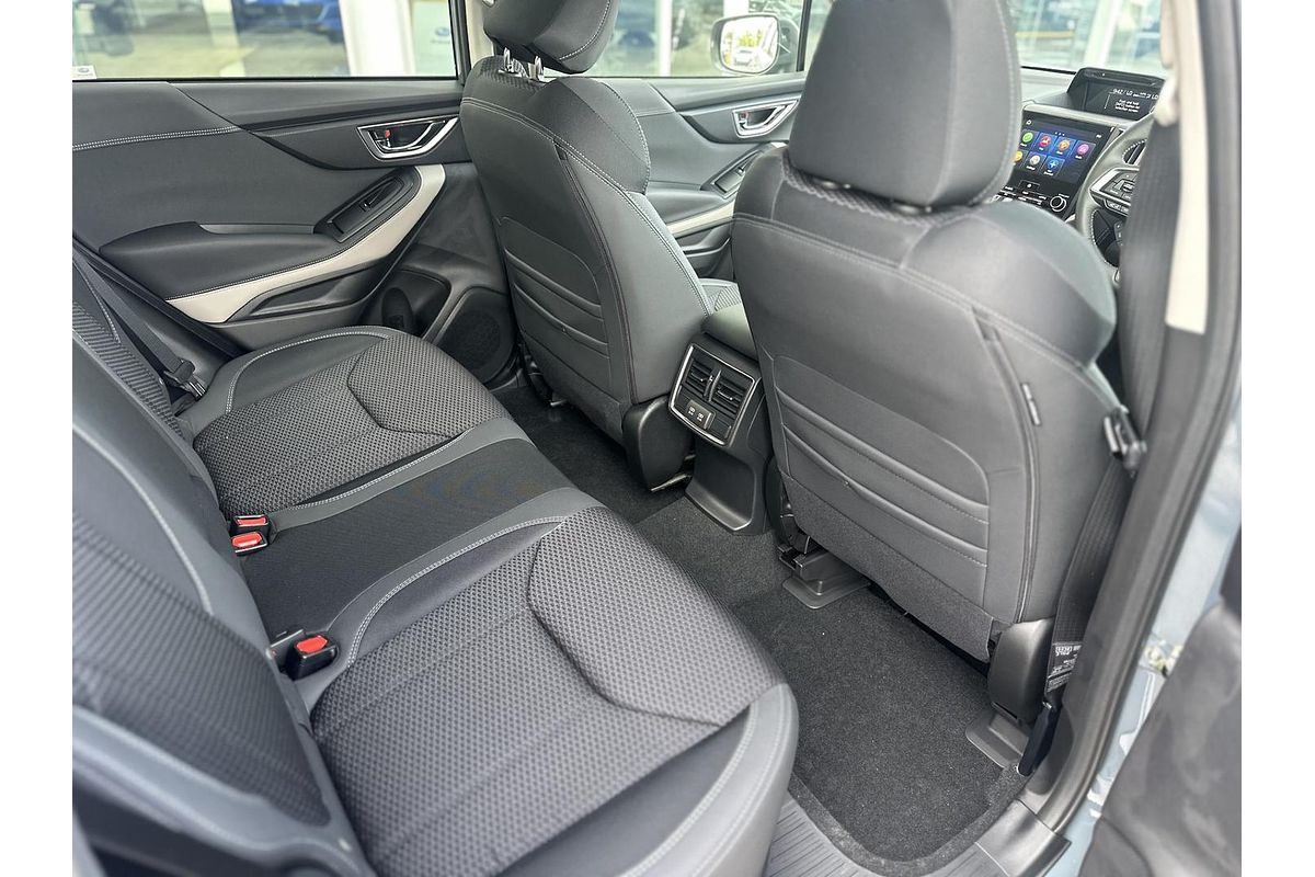 2024 Subaru Forester 2.5i Premium S5
