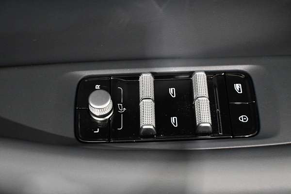 2025 Geely EX5