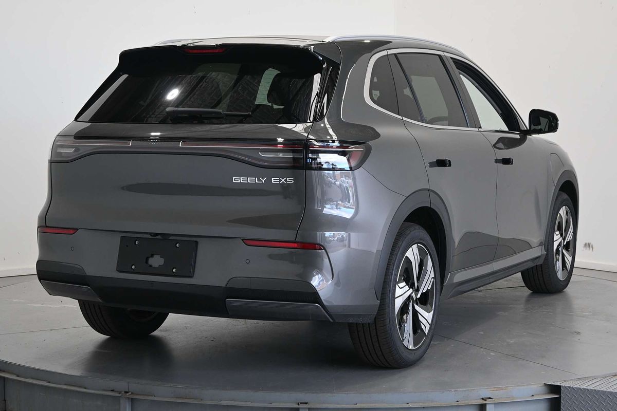 2025 Geely EX5