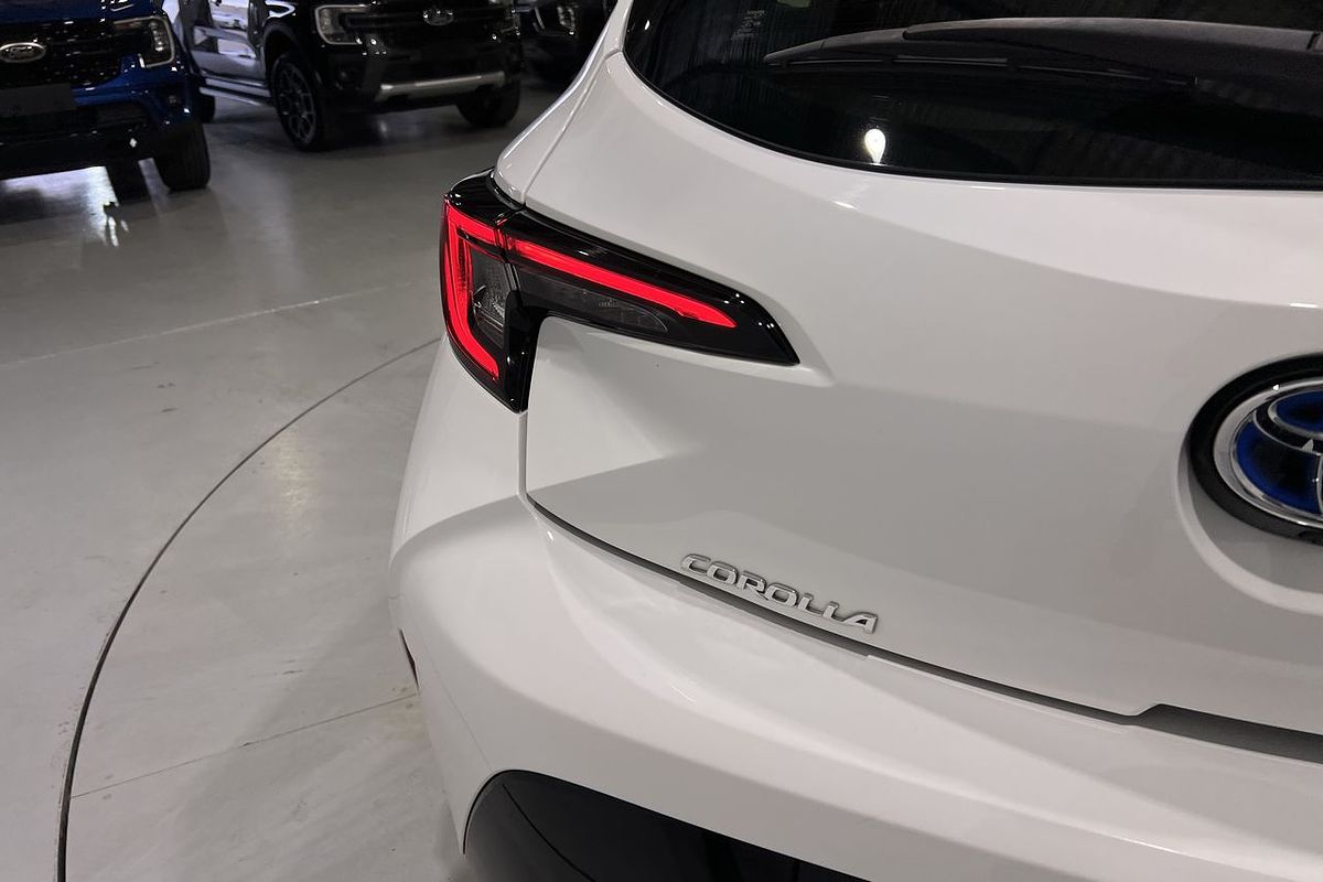 2023 Toyota Corolla Ascent Sport Hybrid ZWE219R