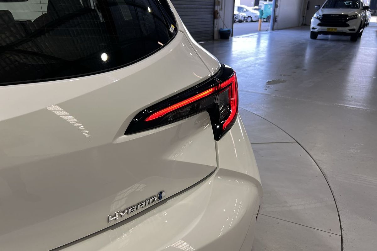 2023 Toyota Corolla Ascent Sport Hybrid ZWE219R