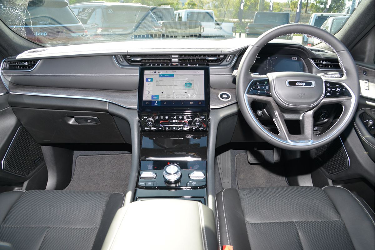 2023 Jeep Grand Cherokee Overland WL