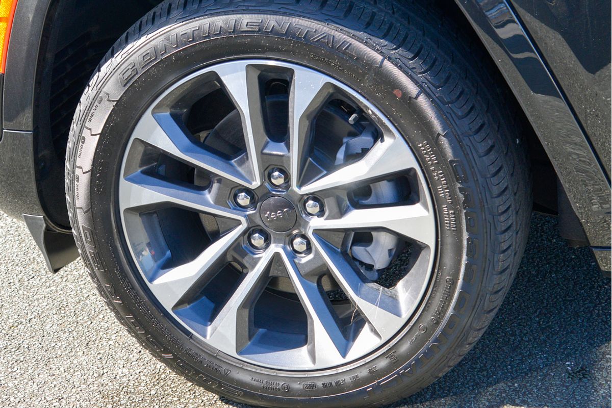 2023 Jeep Grand Cherokee Overland WL