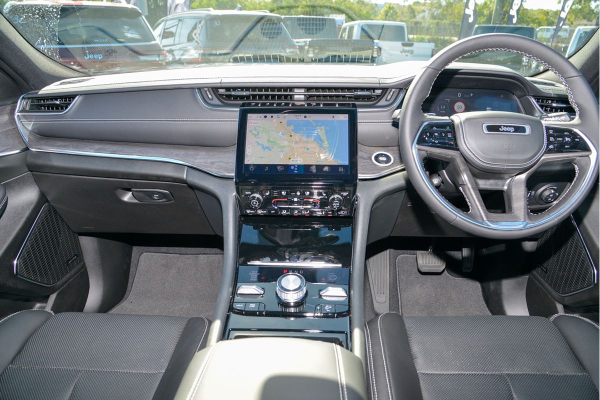 2023 Jeep Grand Cherokee Overland WL